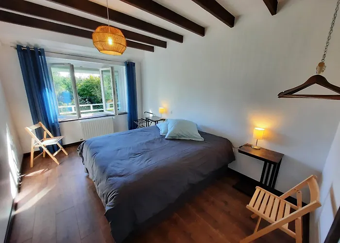 Le Petit Moulin Rouge, B&B, SDB en-suite, parking privé gratuit
